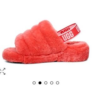NEW UGG Fluff Year Slippers in Pink Orange Coral